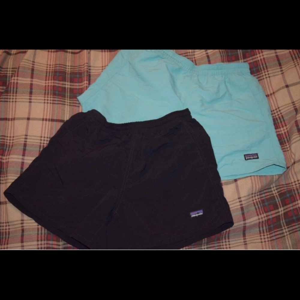 Patagonia baggies shorts x 2.